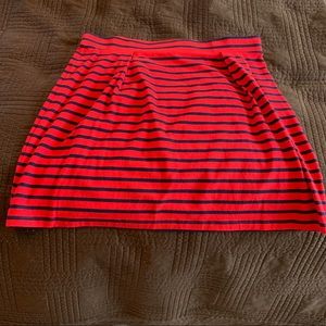 Adorable red and navy striped mini skirt!